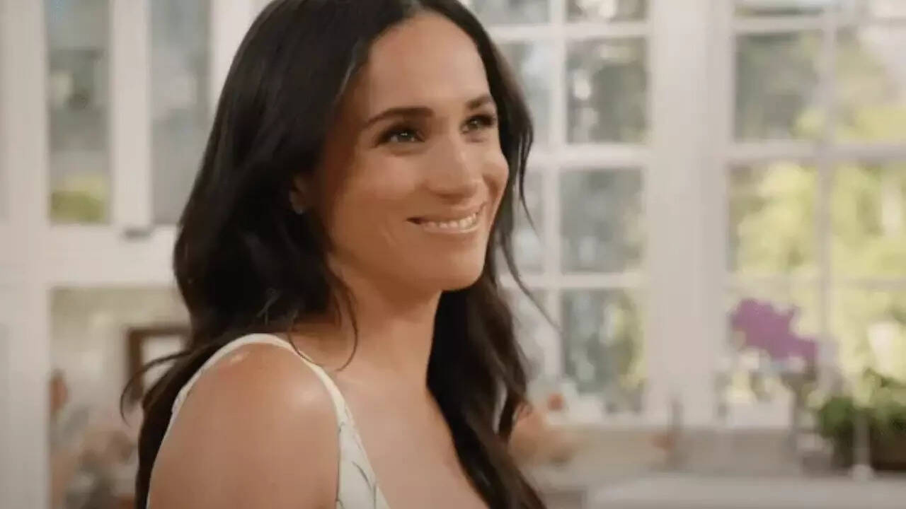 Meghan (45)