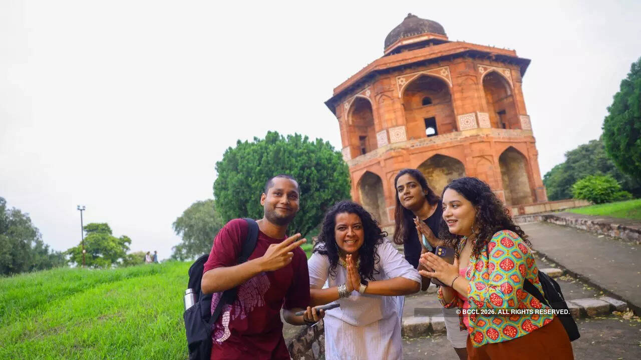 Visit heritage sites like Purana Qila