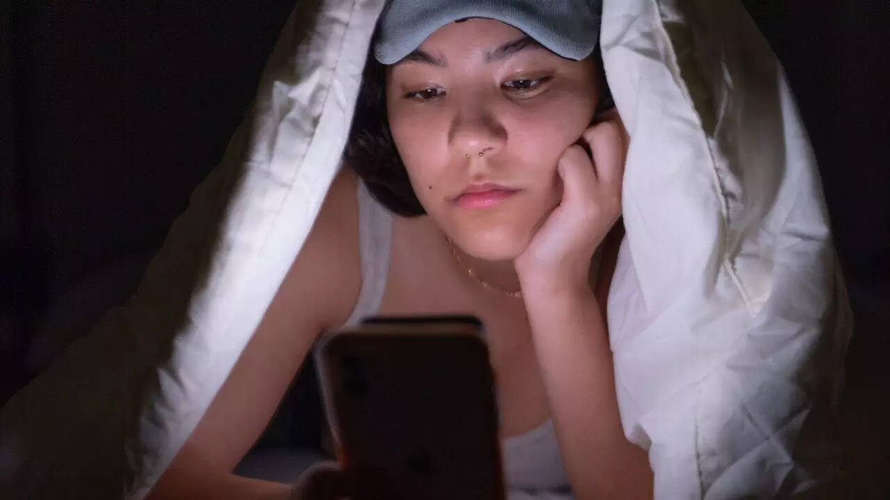 How watching reels stimulates the brain