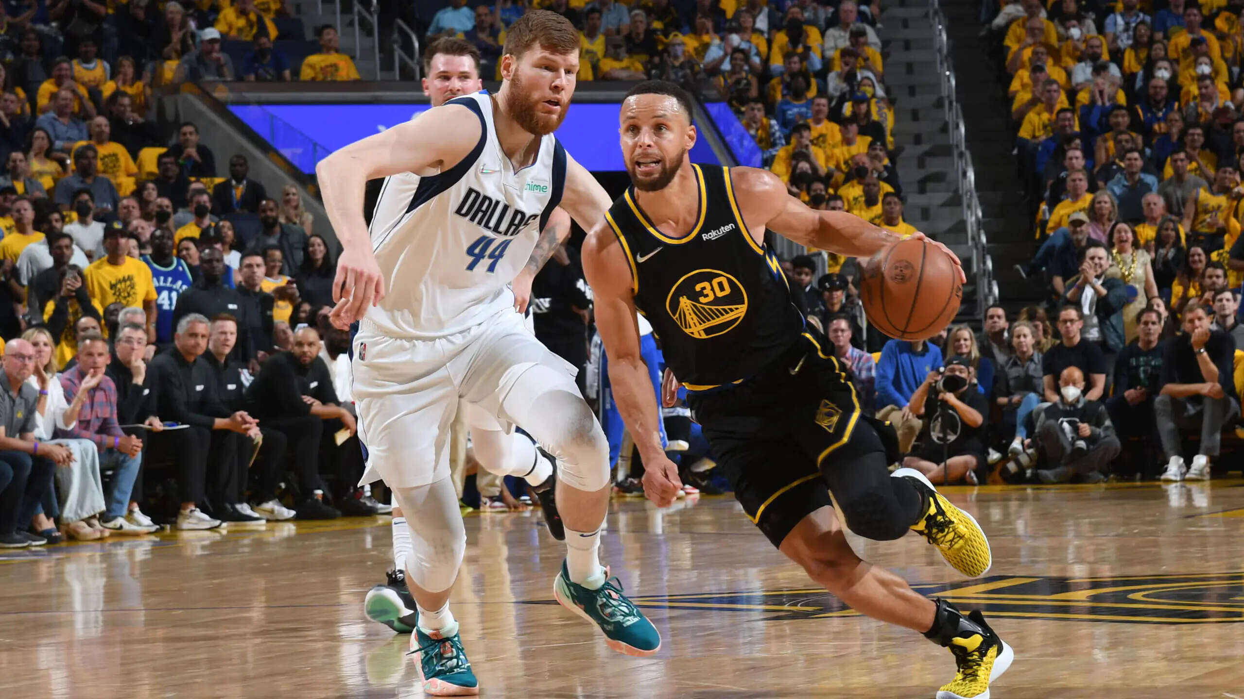 Dallas Mavericks vs Golden State Warriors
