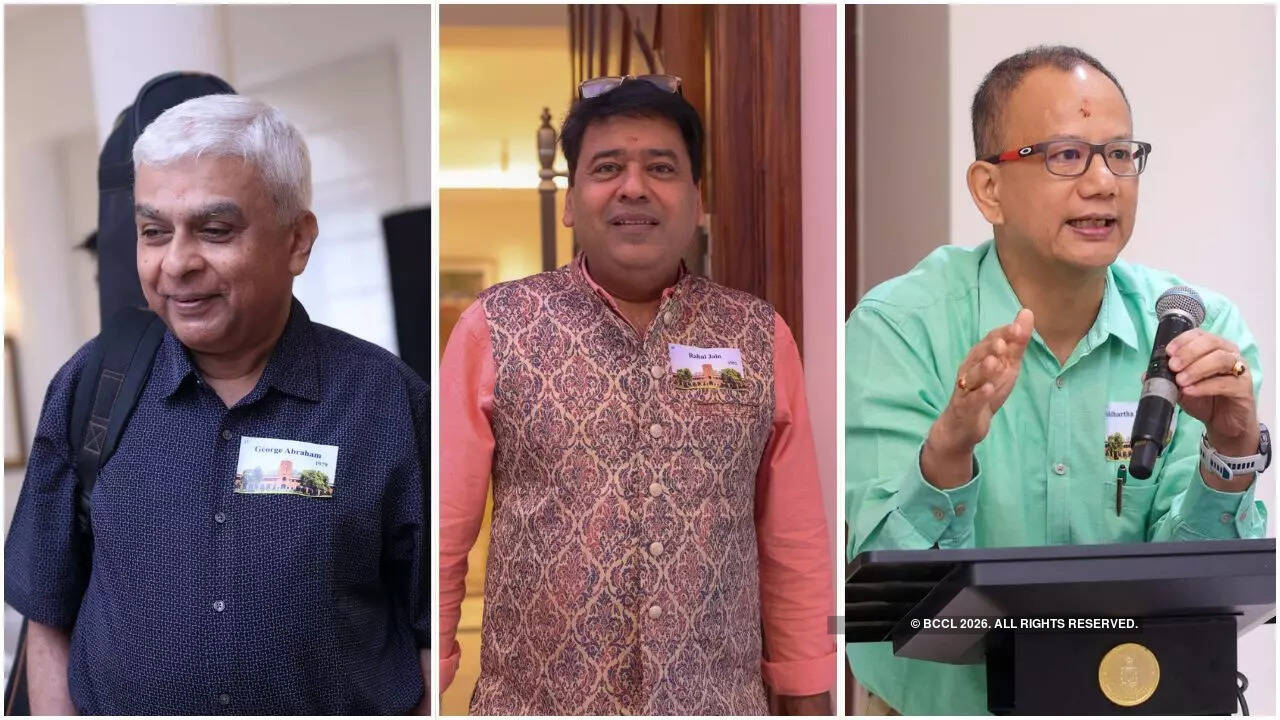 George Abraham (L), class of ’79, who runs an NGO for the visually impaired; Rahul Jain (C), class of ‘92, organiser of the Delhi chapter; Siddharth Singh Longjam (R), class of ‘90, Additional Secretary and Financial Advisor in the Ministry of Defence