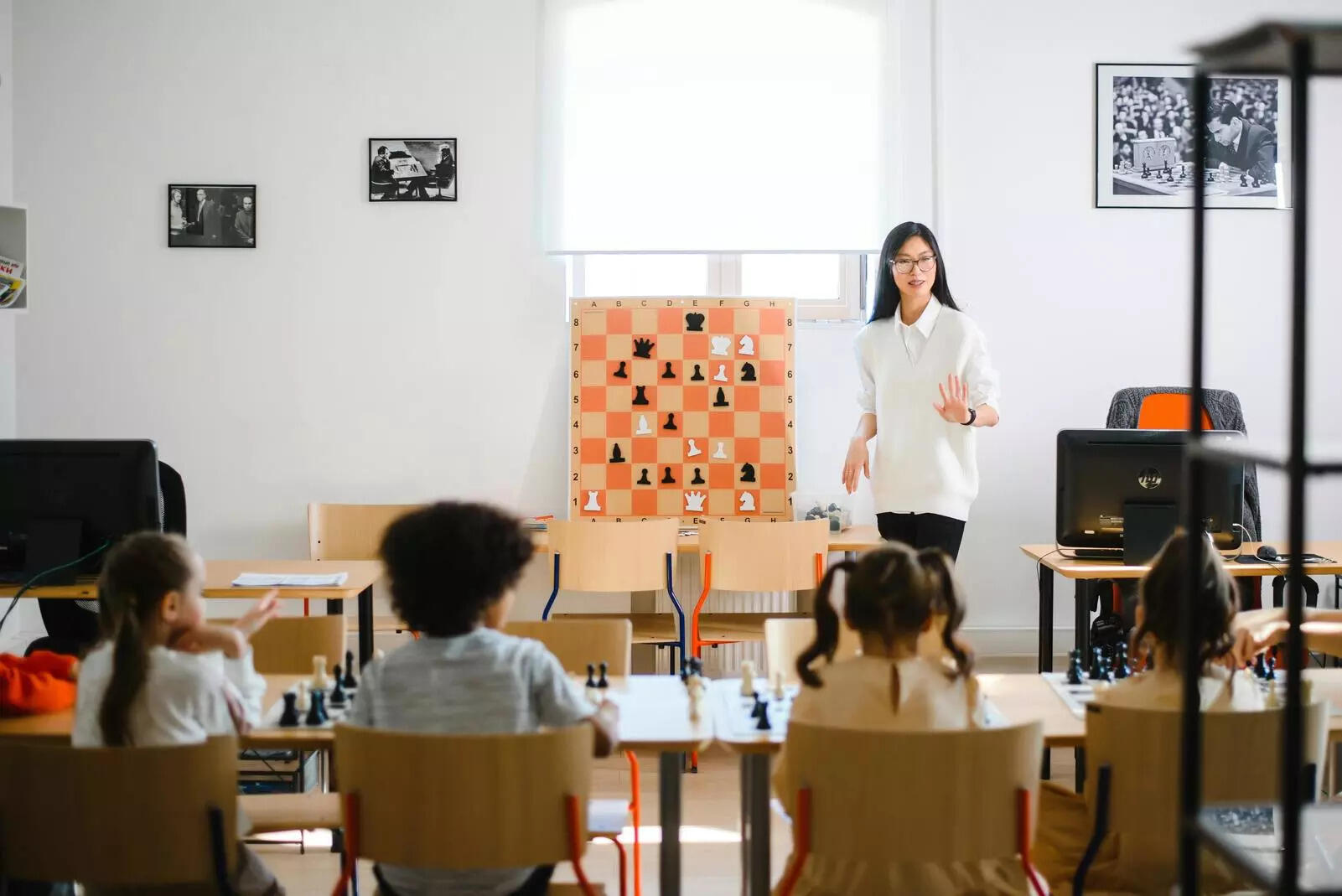 Are traditional educational methods failing students? The case for 3D thinking