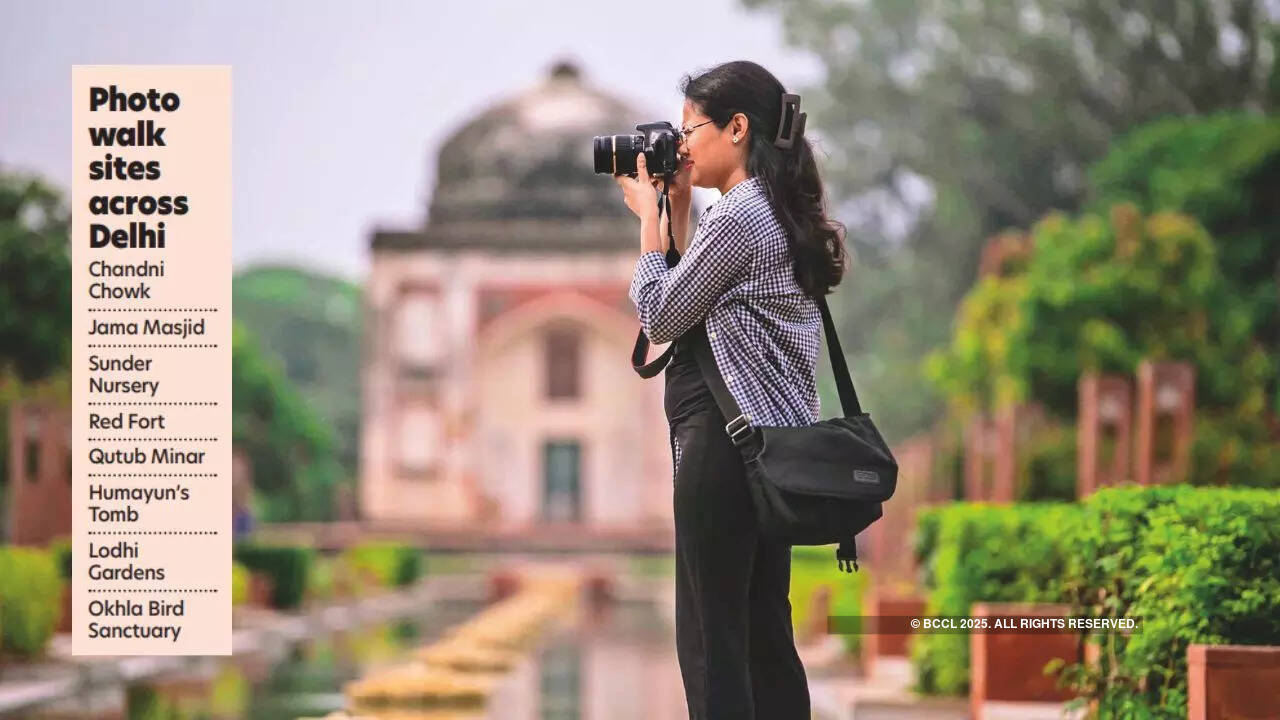 Delhi provides a range of photo walk sites