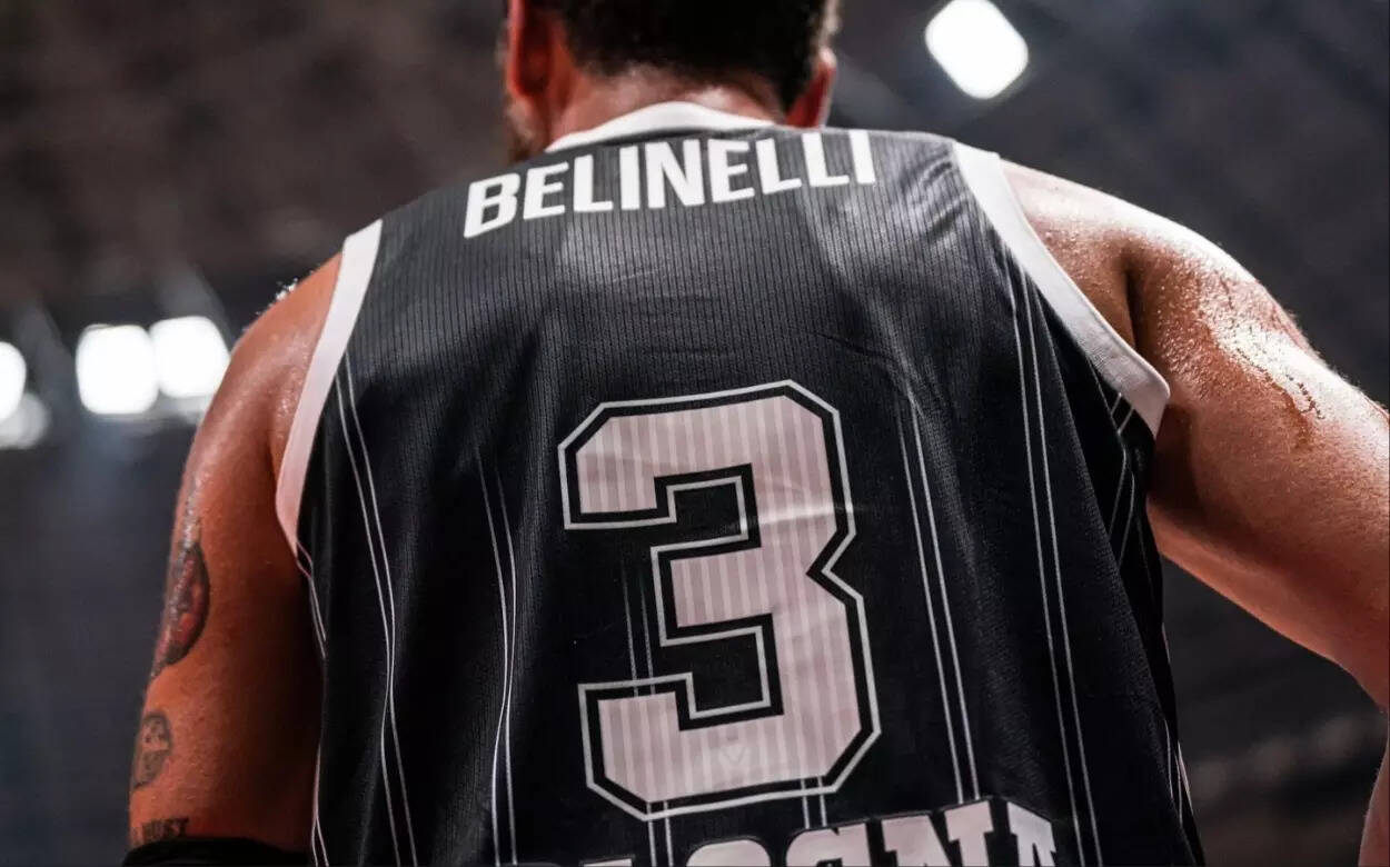 Marco Belinelli is a basketball legend