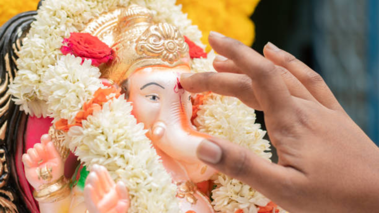 Ganesh puja (2)
