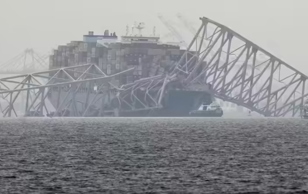 'Engulfed in smoke': Cargo ship burst in flames near Baltimore’s Key ...