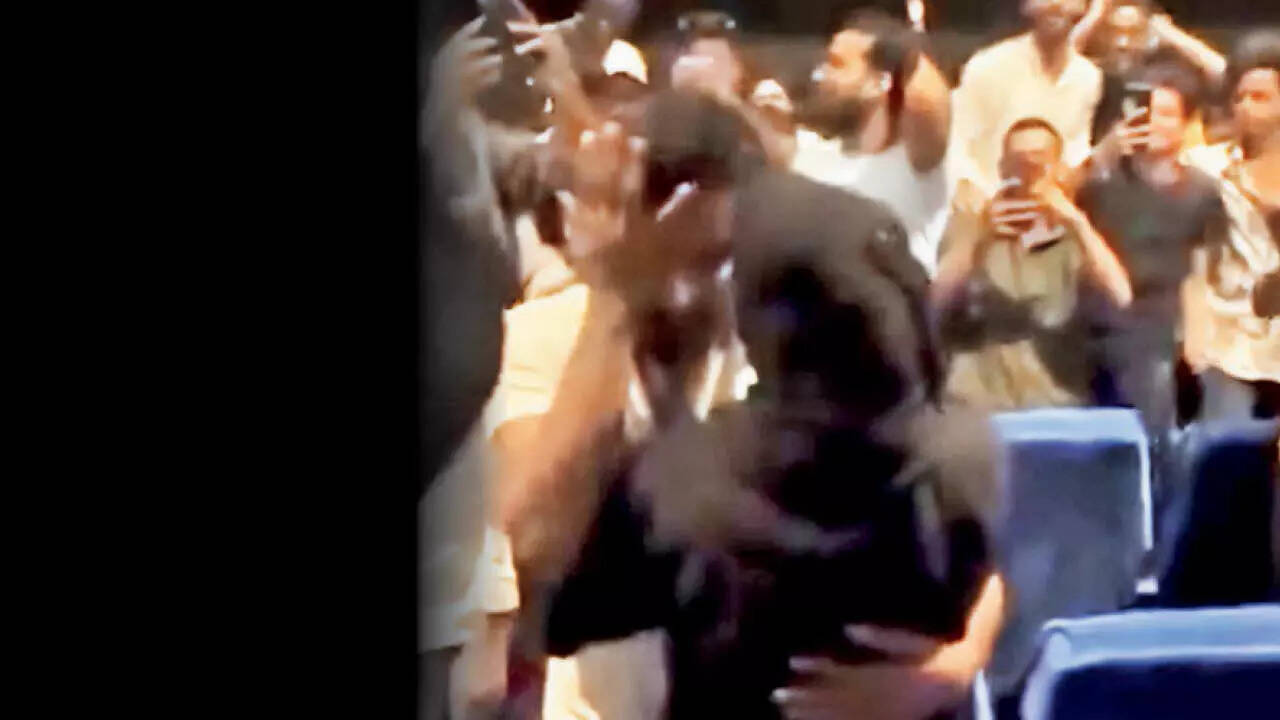 ​Social media is full of videos showing young moviegoers weeping dramatically after watching Saiyaara