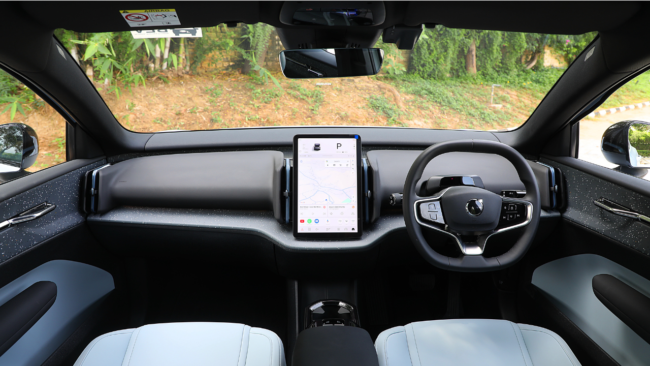 Volvo EX30 Interior