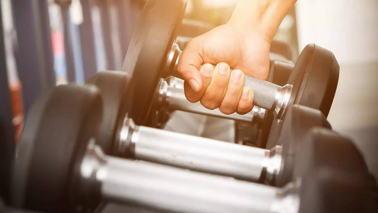 Understanding MRSA superbugs and their impact on fitness enthusiasts