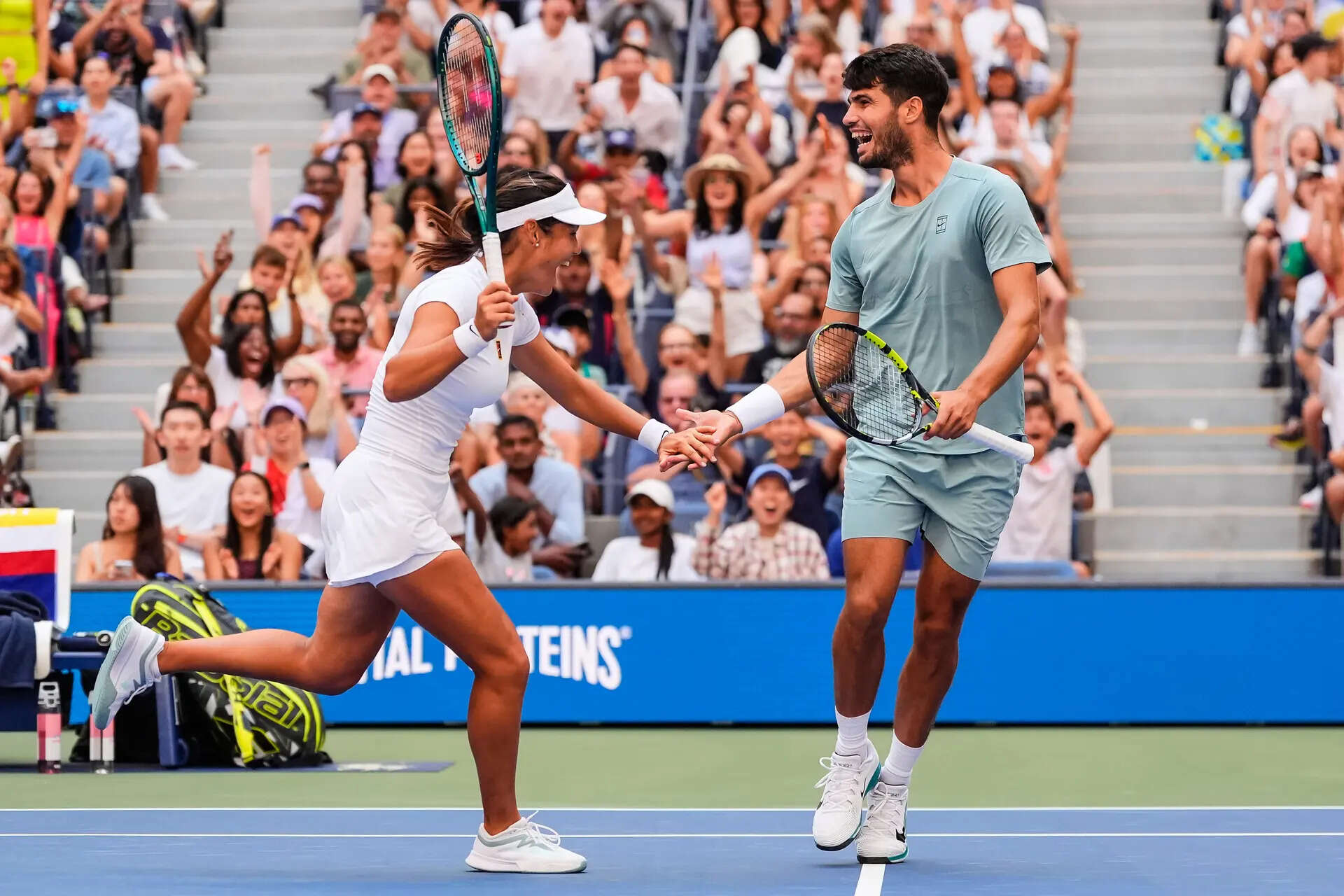 New US Open mixed doubles tournament begins and 4 teams are already halfway to the $1 million prize