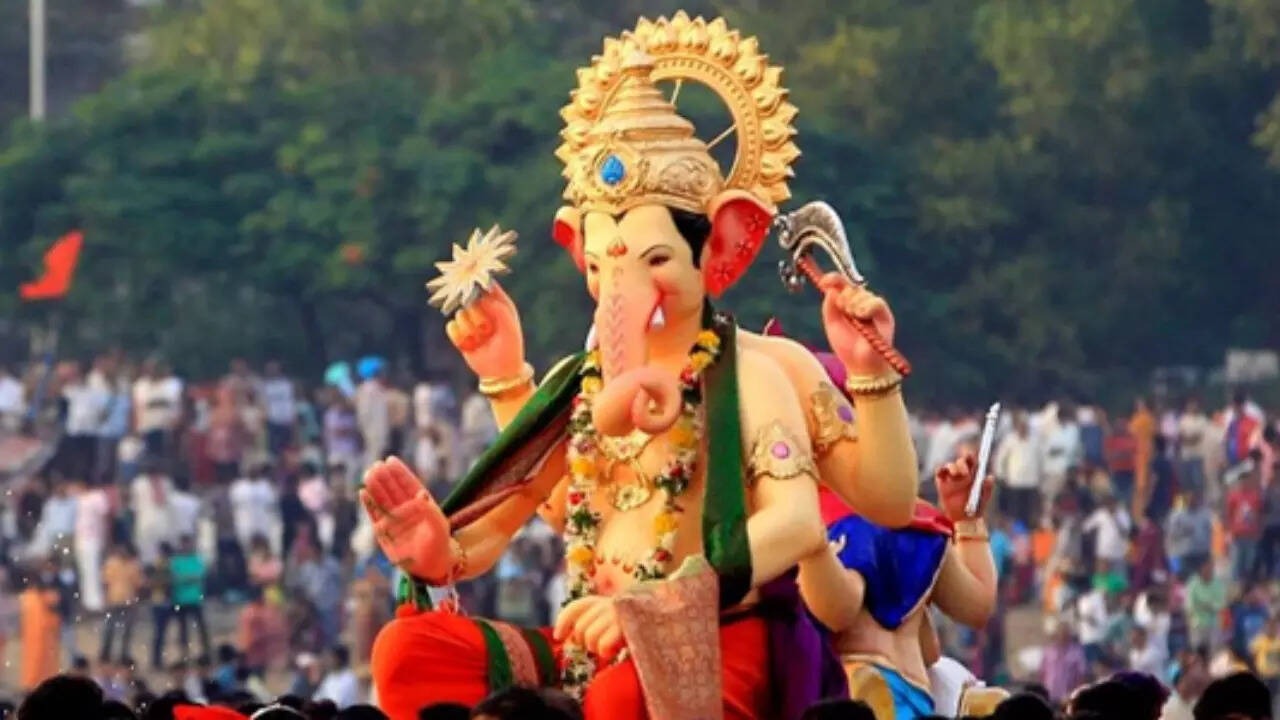 Ganesh Chaturthi (4)