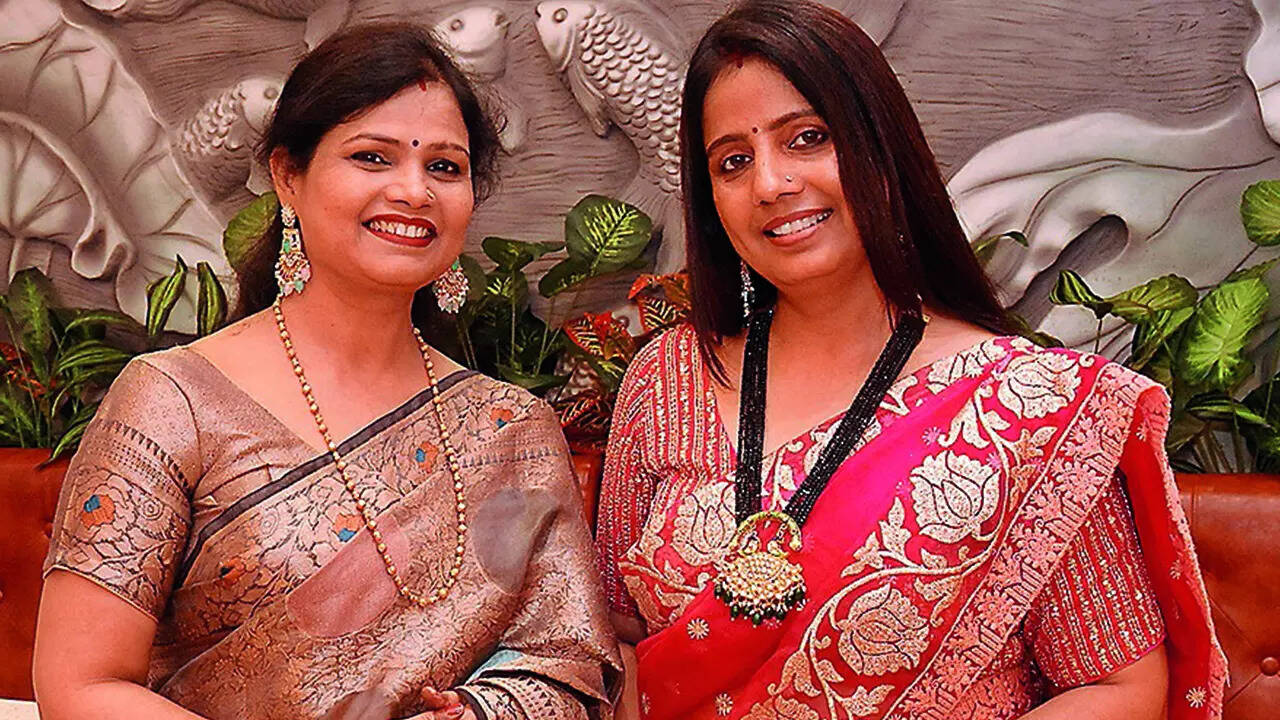 Nupur (L) and Uma Mishra