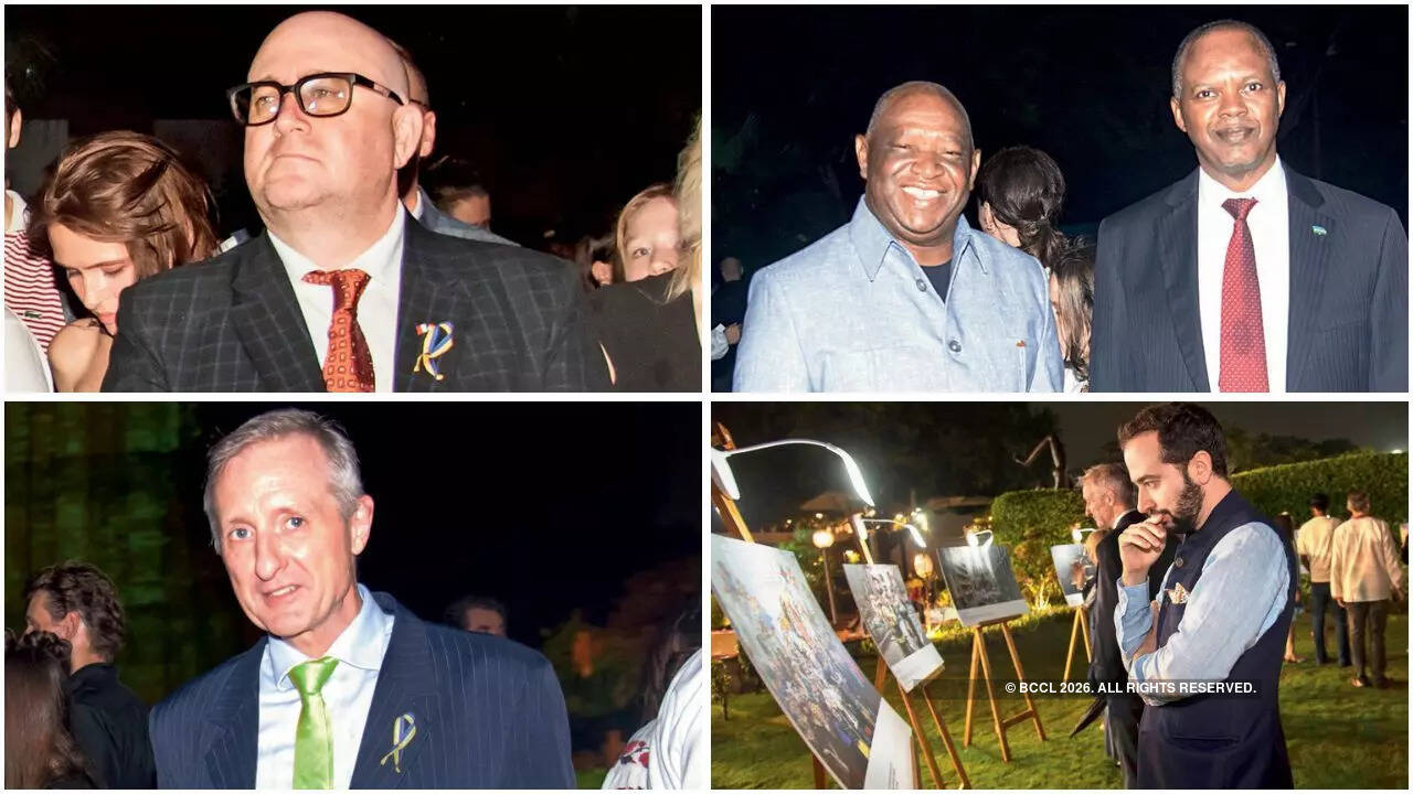 (Clockwise) Reuben Gauci, High Commissioner of the Republic of Malta, (L-R) Conté Alassane, Ambassador of the Republic of Guinea with Emile Mwepesi, Second Counsellor, High Commission of Rwanda, Eugenio Bortolusso, Consul of Italy, Colonel Per Galvér, Defence Attaché at the Embassy of Sweden Diplomatic circle in Delhi