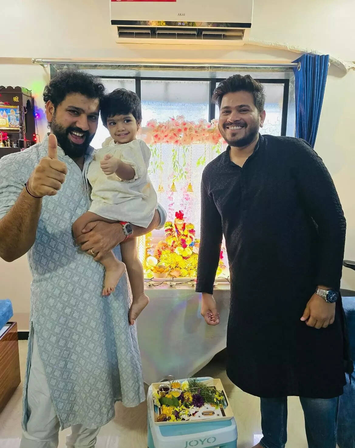 Rohit Sharma celebrated Ganesh Chaturthi with his family. Rohit Sharma