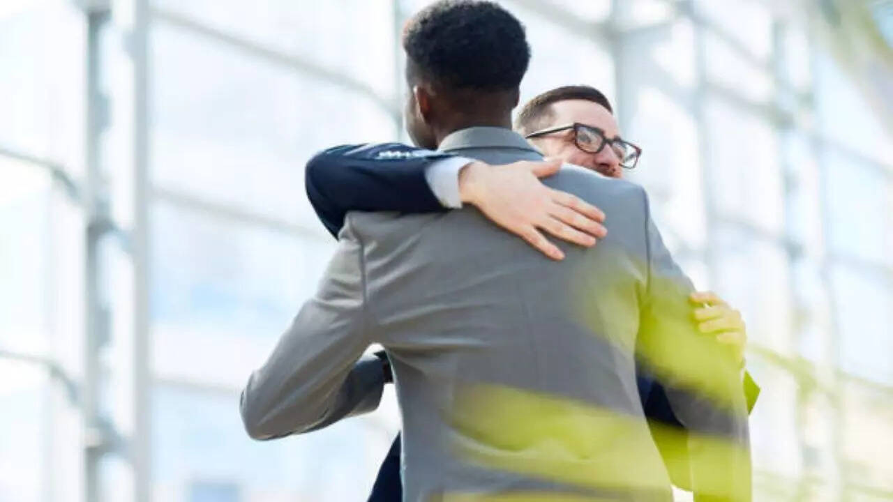 Job hugging