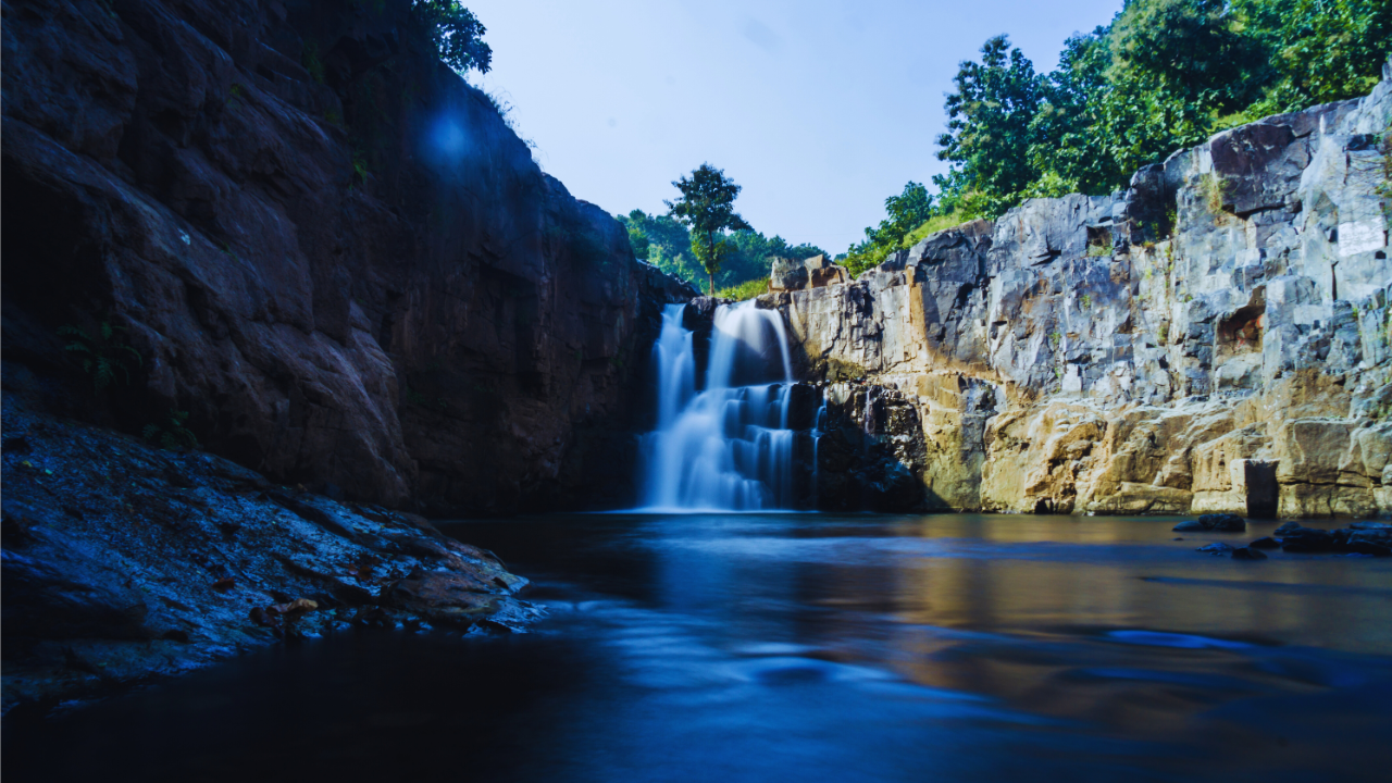 Zanzari Waterfalls, Dehgam