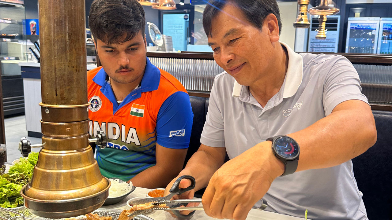 Rahul with veteran Korean coach Moon Hung Chola Rahul with veteran Korean coach Moon Hung Chola