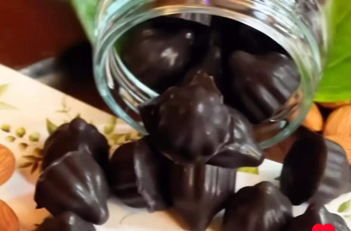 chocolate modak