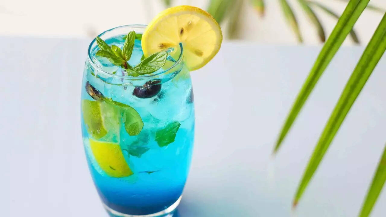 Coconut water mocktail spritzer