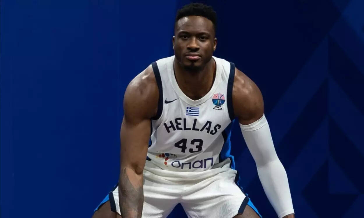 Thanasis Antetokounmpo will play alongside his brother