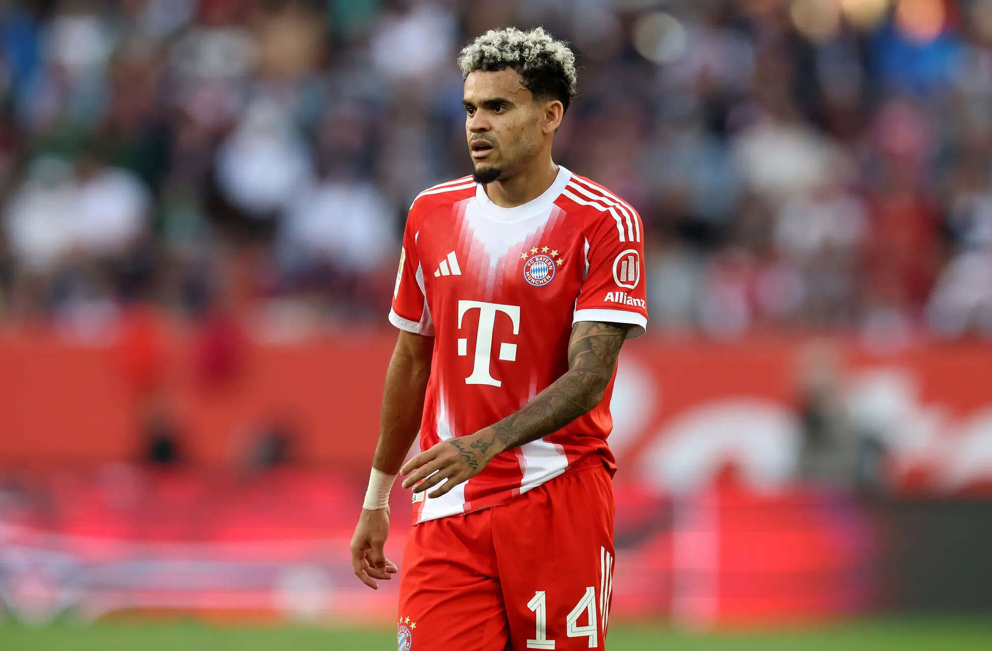 Luis Diaz (Photo by Alexander Hessenstein/Getty Image) Luis Diaz