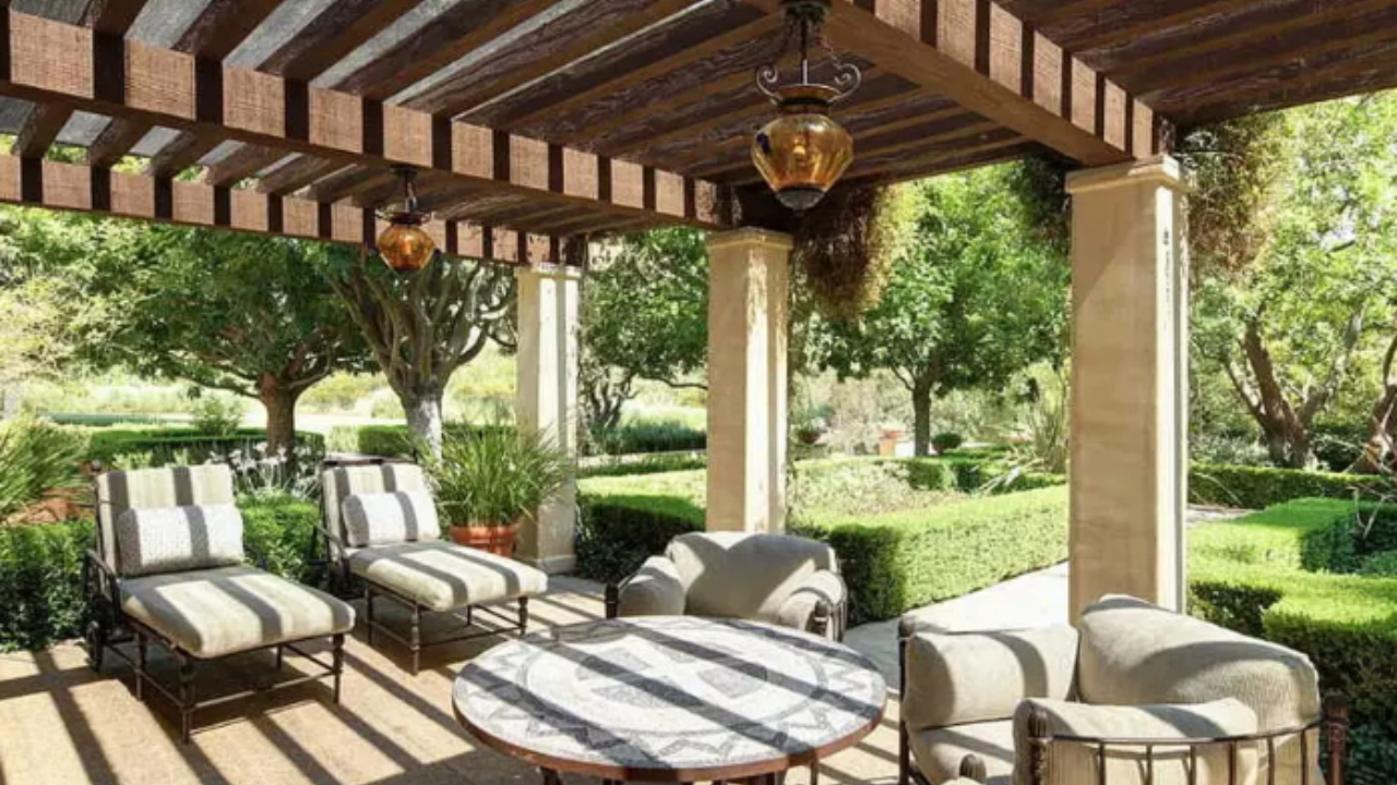 Source: NYP Beverly Hills mansion