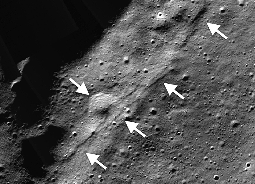Thrust fall scarp cut on the south pole of the Moon