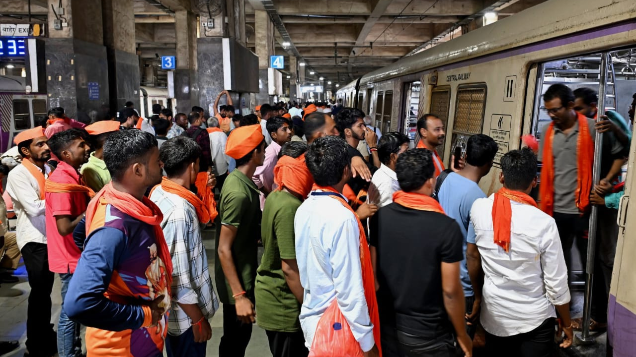 Court orders ignored briefly