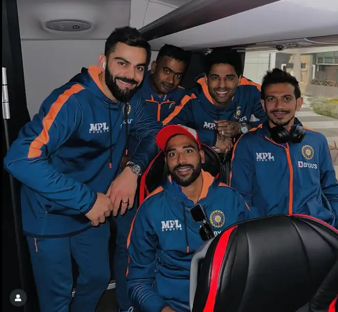 Kohli used to share several Team India photos, especially of them traveling (Screengrab) Screenshot 2025-09-04 165824