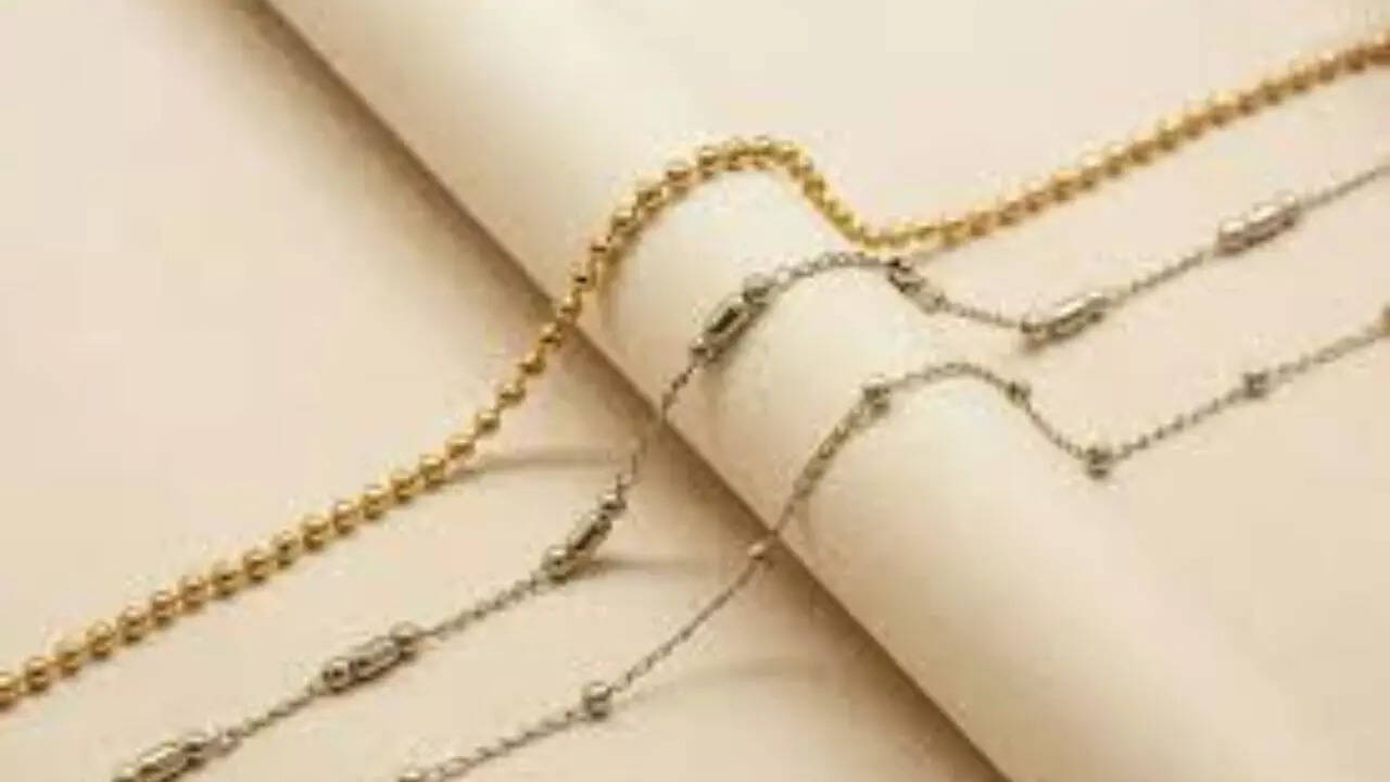 Mixed metal jewellery