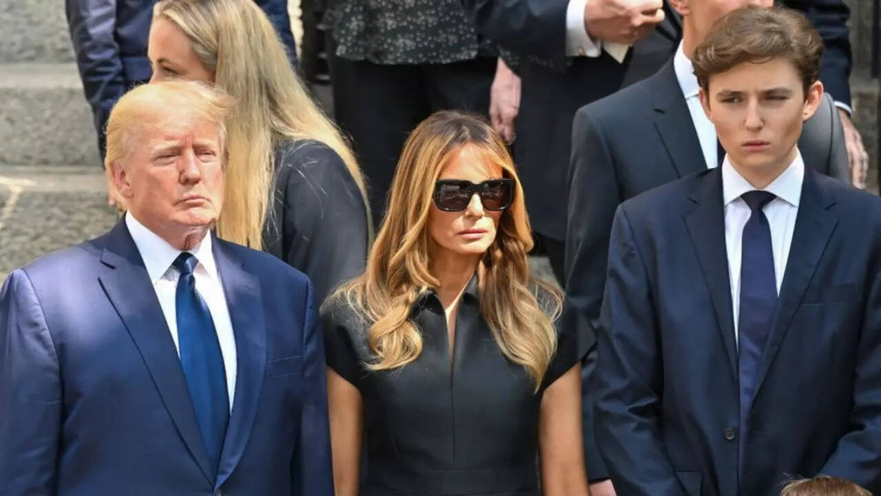 Barron Trump (6)