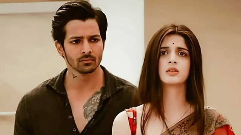 4230-sanam-teri-kasam.