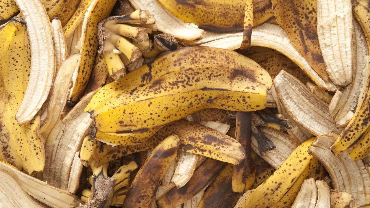 Banana peels