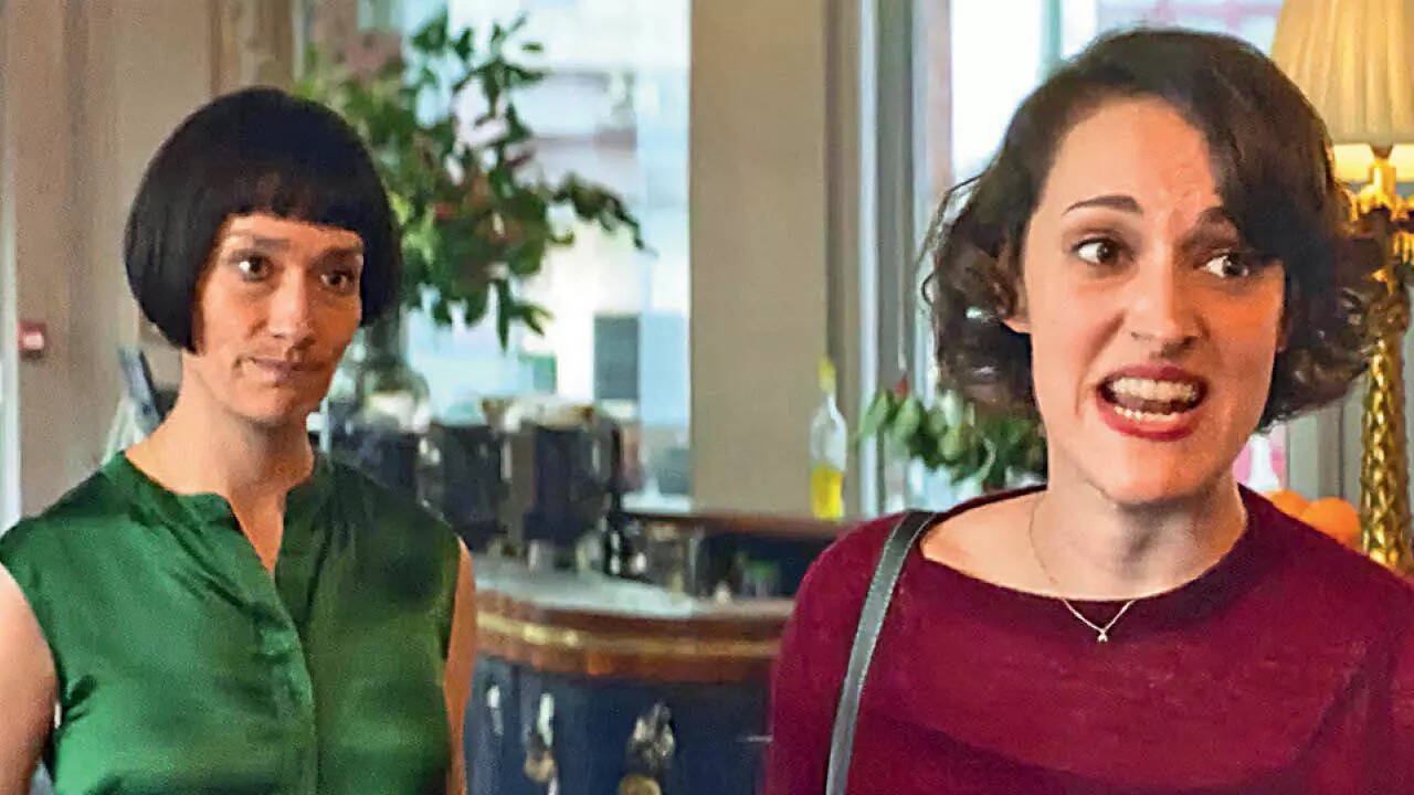 Fleabag’s sister Claire gets a haircut that highlights her emotional state. The cut is portrayed as a desperate attempt to change her life. While Fleabag initially pacifies her sister, calling the cut “chic,” she shouts at the hairdresser and says “Hair is everything”