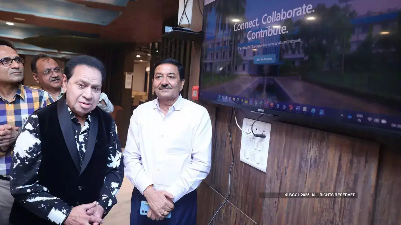The website was launched by industrialist Rajinder Bagga (L)and director of NIT Durgapur, Arvind Choubey (R ) The website was launched by industrialist Rajinder Bagga and director of NIT Durgapur, Arvind Choubey