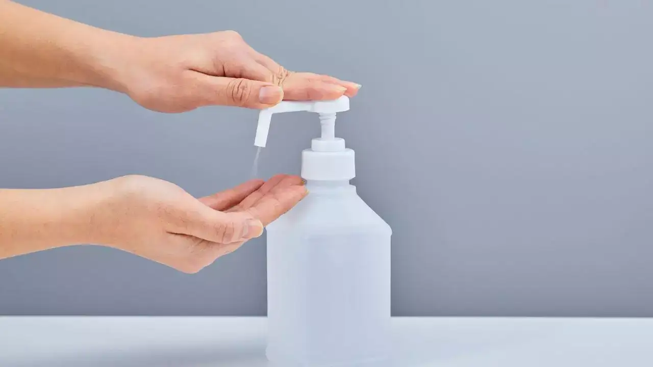சோப்பு விநியோகிப்பாளர்கள் அல்லது பம்புகள்
