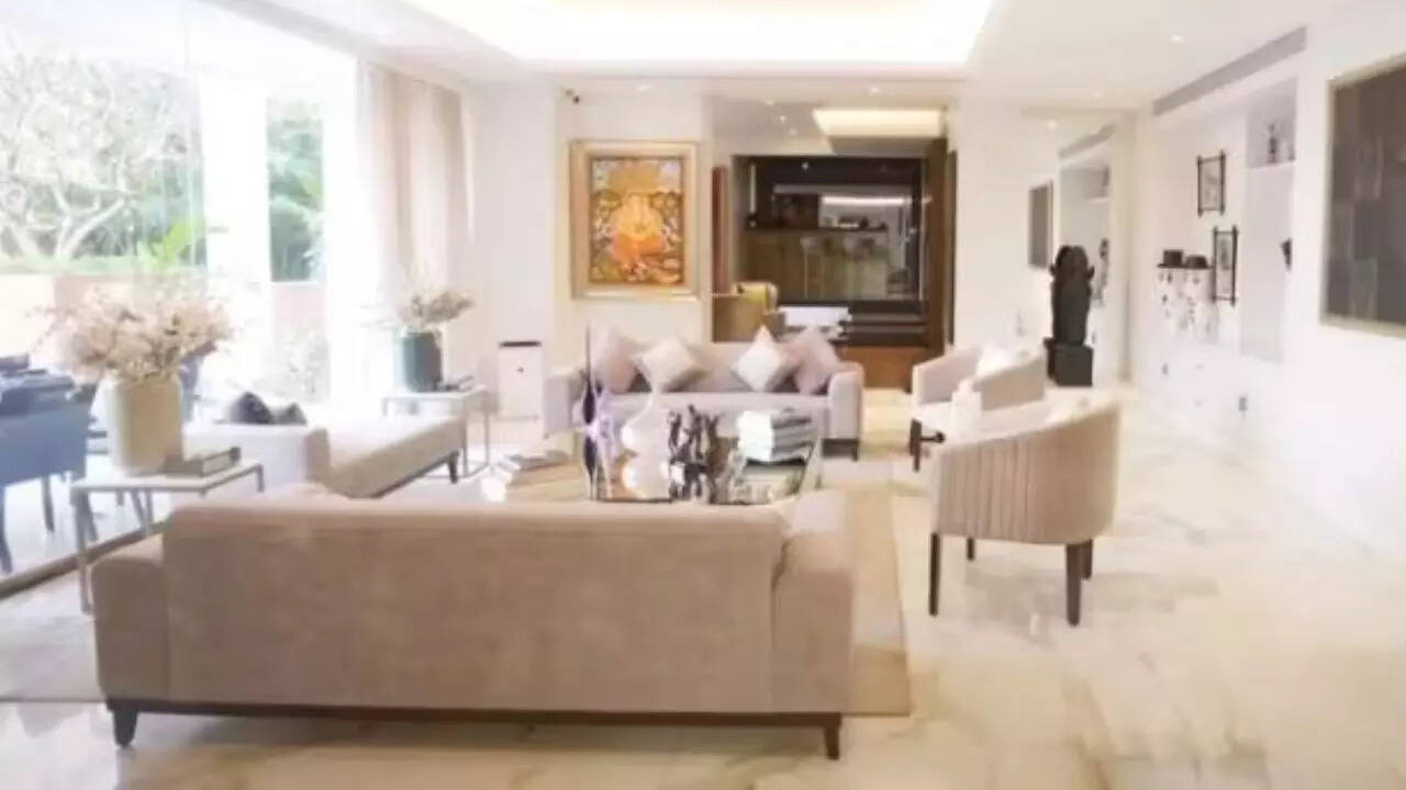 Janhvi living room