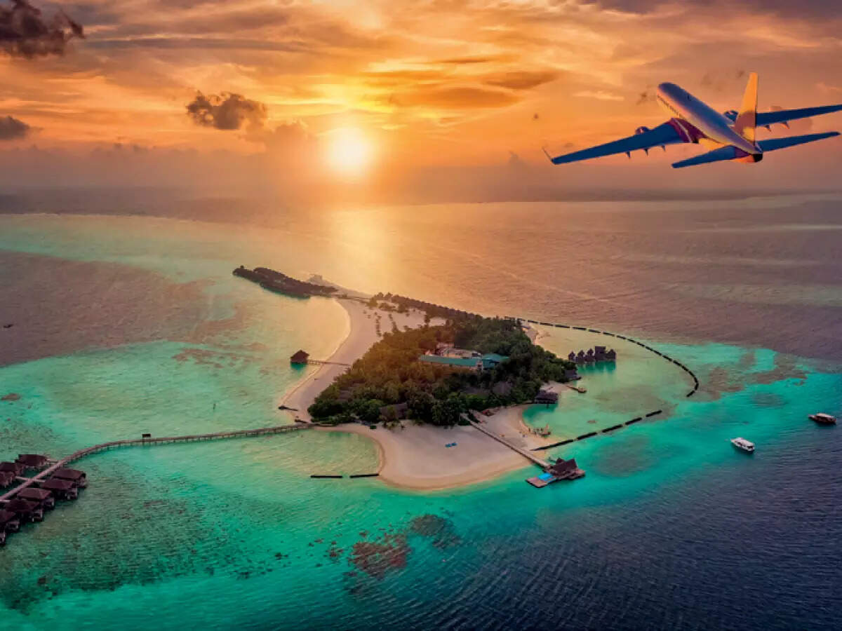 We’re all linked: Travel and tech bind the globe