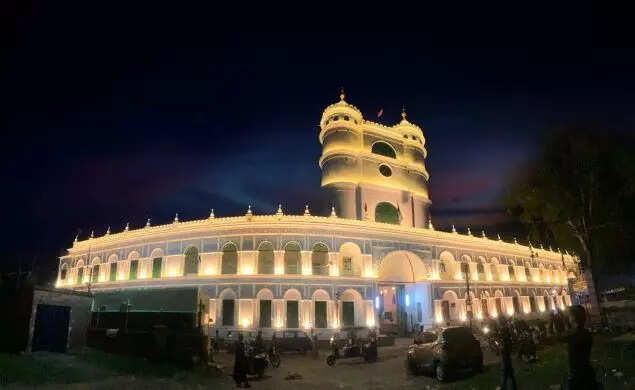 Showcasing Kolkata's architectural beauty