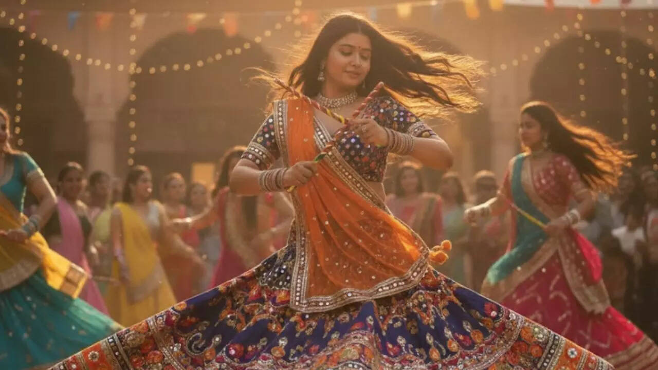 Garba looks in motion