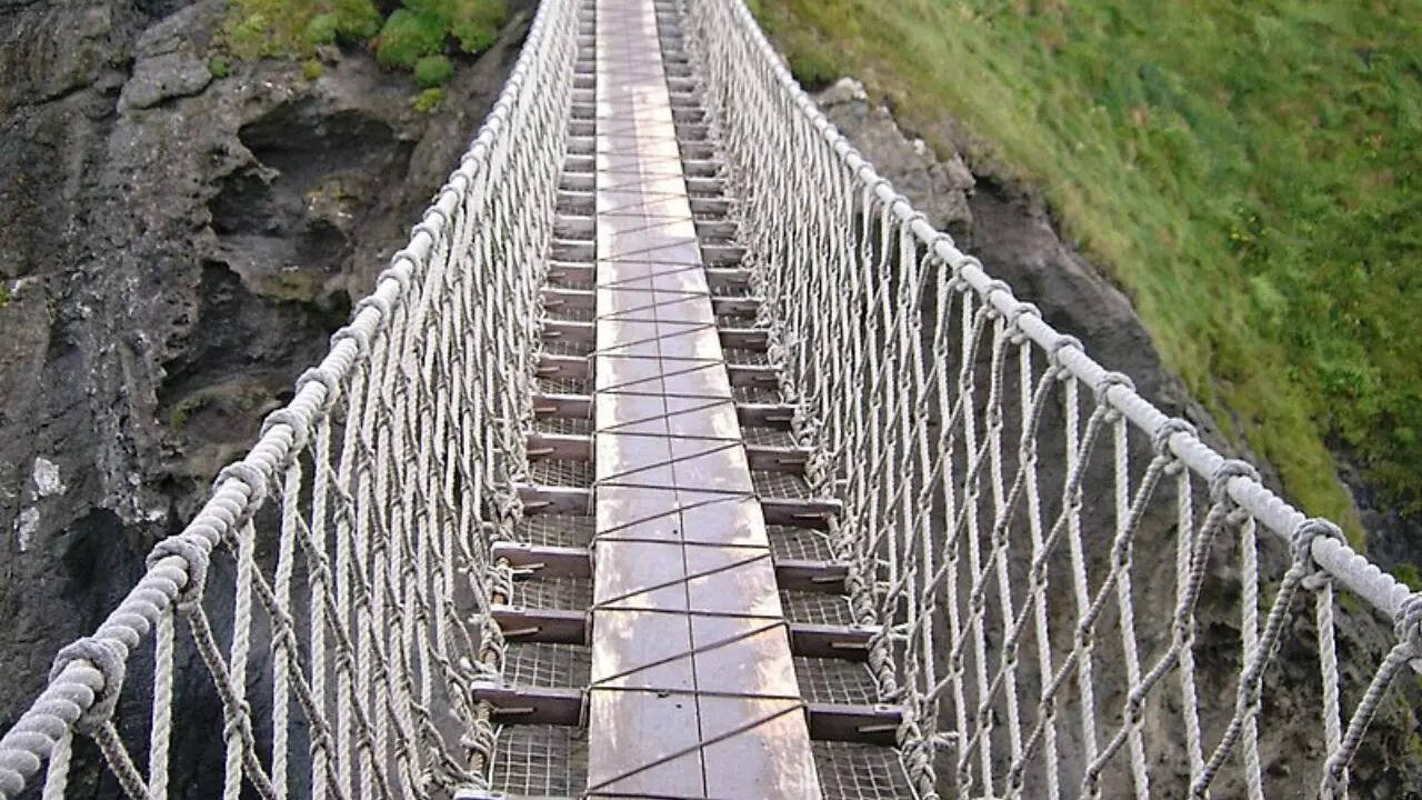 Carrick-a-Rede Rope Bridge, Northern Ireland