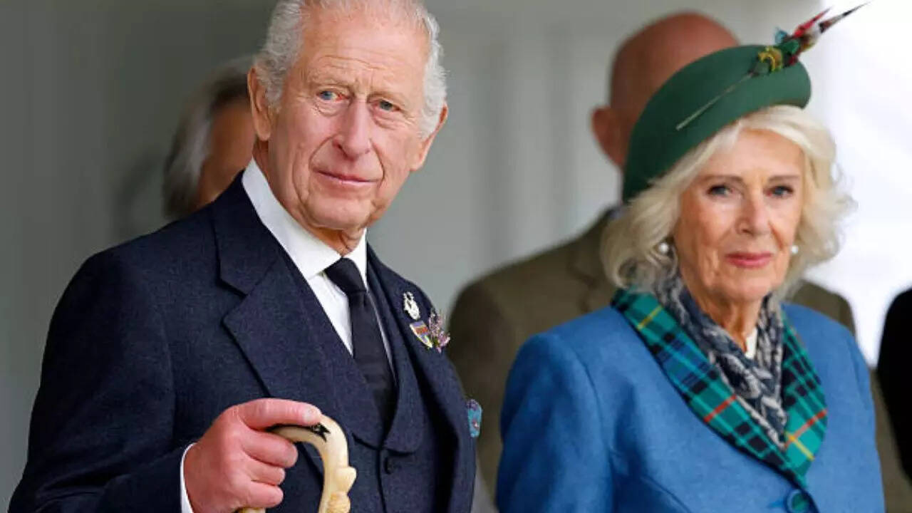 She is set to give Melania Trump a tour of the castle's Royal Library