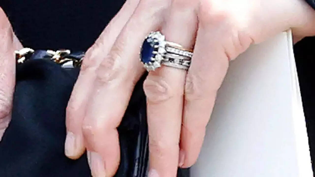 Princess Kate dons new ring