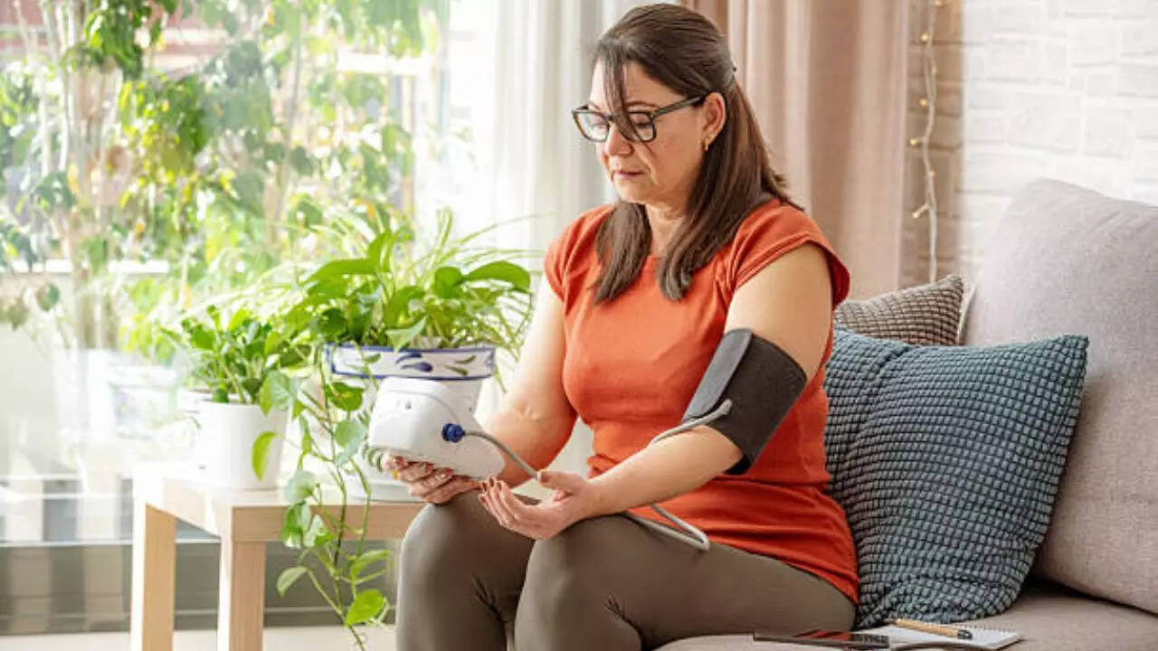 Eight essential behaviours to control blood pressure