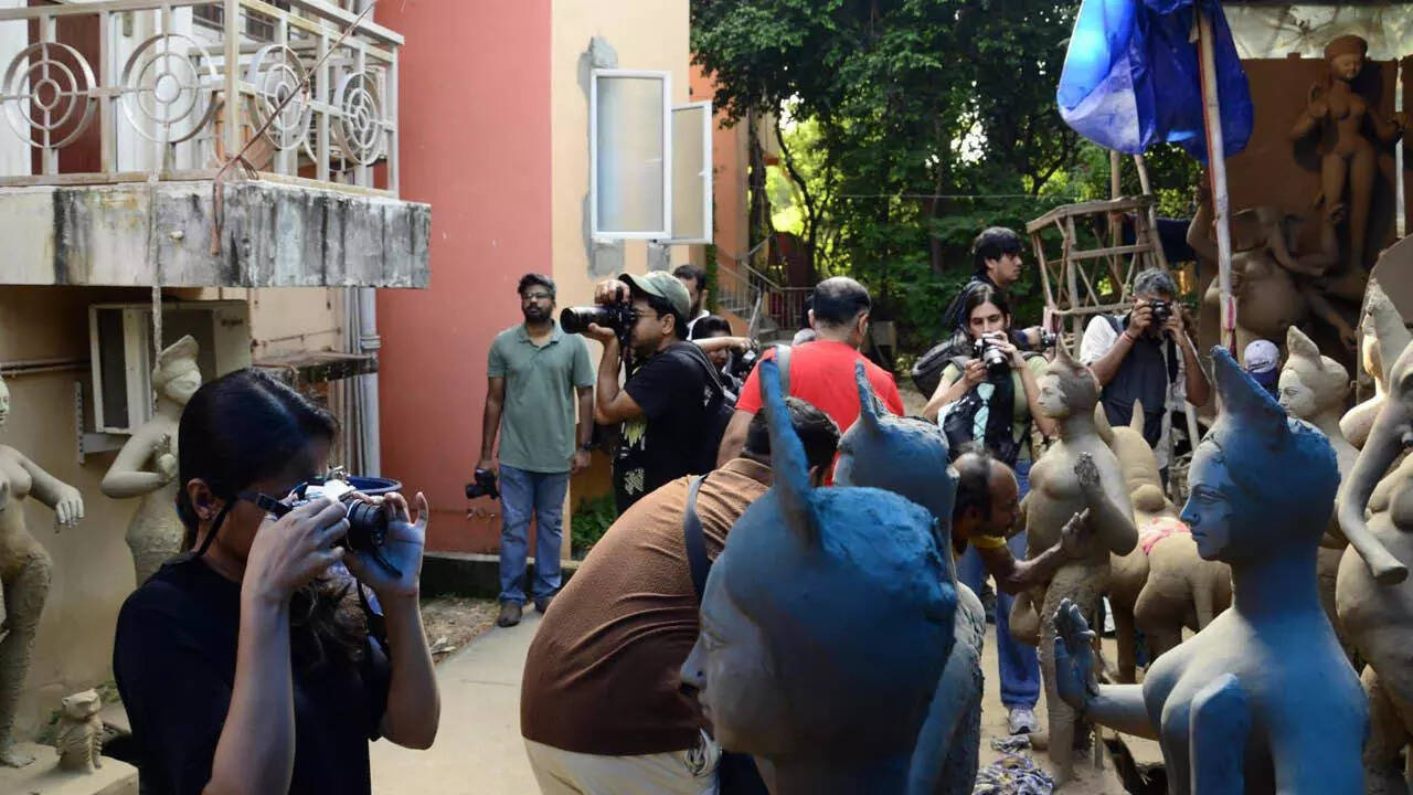 Photo enthusiasts head to the workshops with groups like Delhi Photography Club (Pic: @iamdpc)