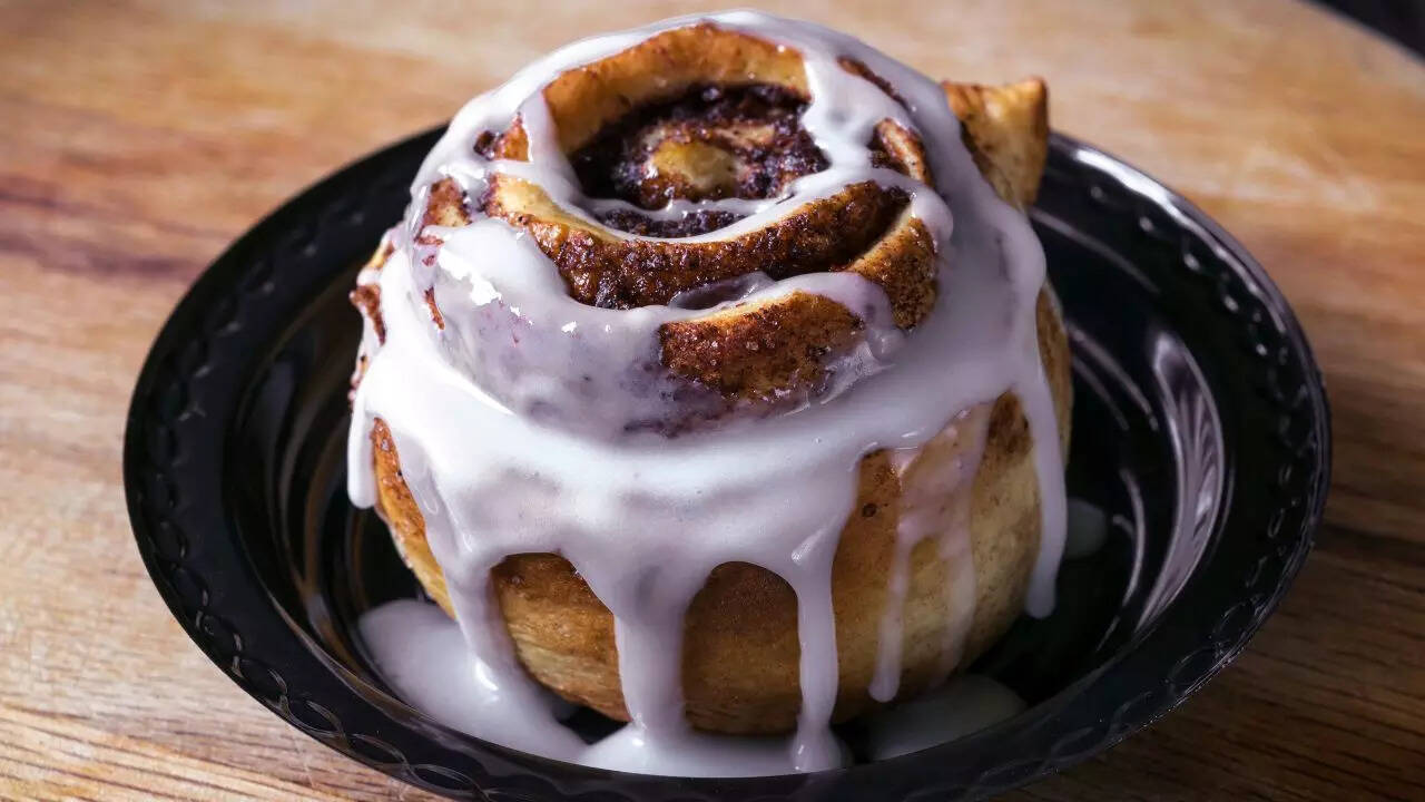 Cinnamon rolls: Gooey sweetness