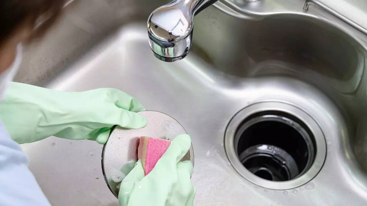 Tools you need to clean stainless steel appliances
