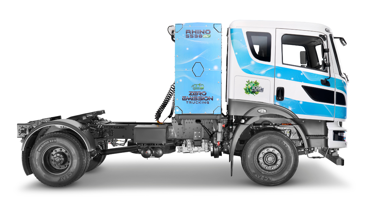 Montra Rhino e-truck