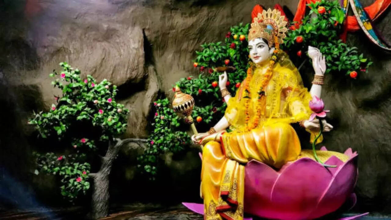 Happy Maha Navami