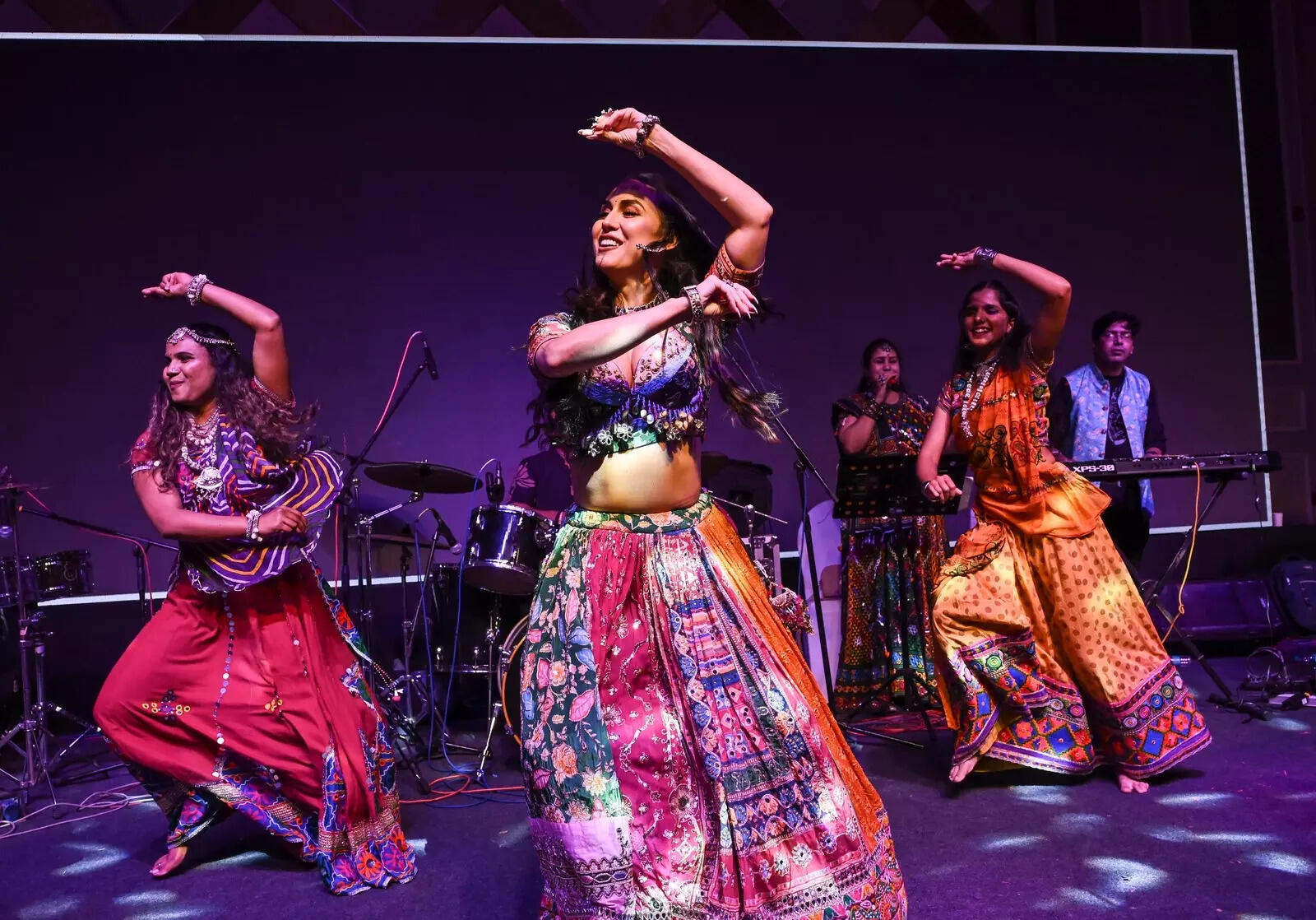 Lauren Gottlieb's performance at Pune Times Garba Nite Day 2
